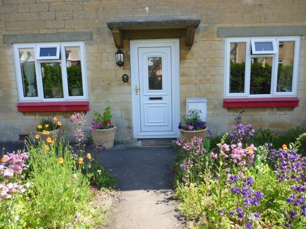 Calne Bed And Breakfast Екстериор снимка